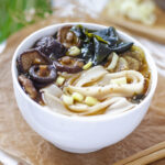 Sabores saludables y auténticos: platos japoneses vegetarianos y veganos