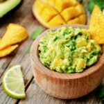 Guacamole con mango: Receta vegana